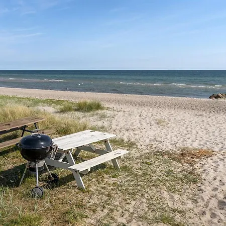 Ulv - 25m From The Sea By Interhome *